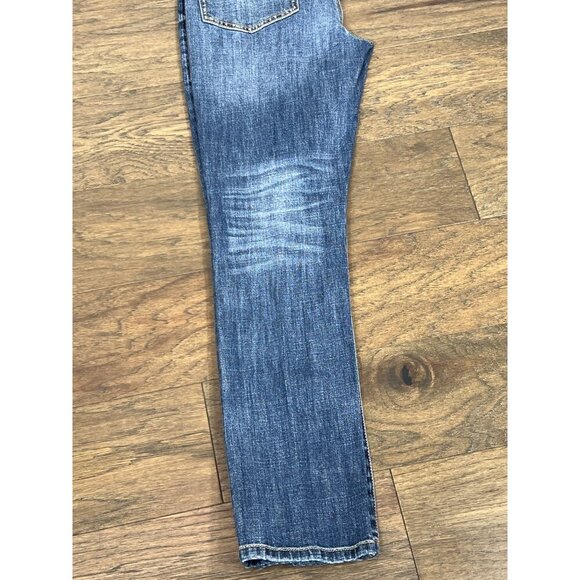 CABI Higher Straight Jeans in Prospector Wash Sz 6 #3940 EUC - Picture 3 of 7